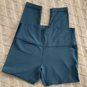 Align pant II - 25” - size 12